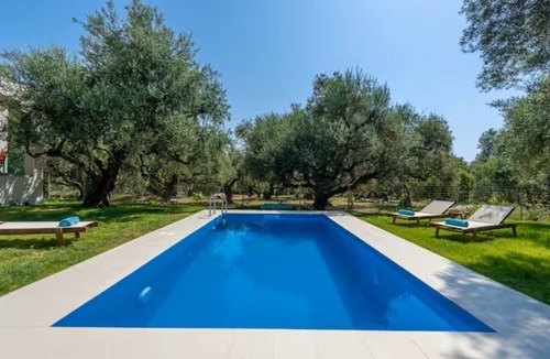Porto Koukla Villa | Vardavilla