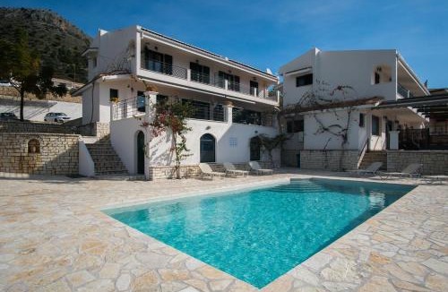 Igoumenitsa Villa | Velanidia Apartments