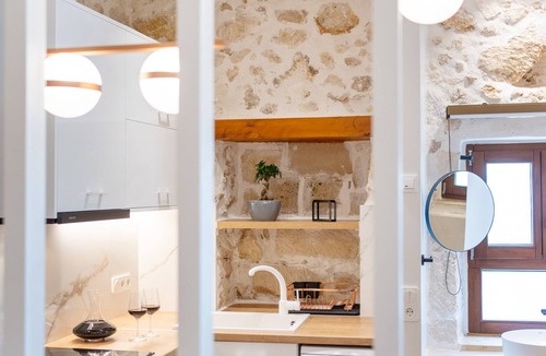 Old Town Rethymnon Apartment | Venetian charming ,stone-built apartment in center of Rethymno