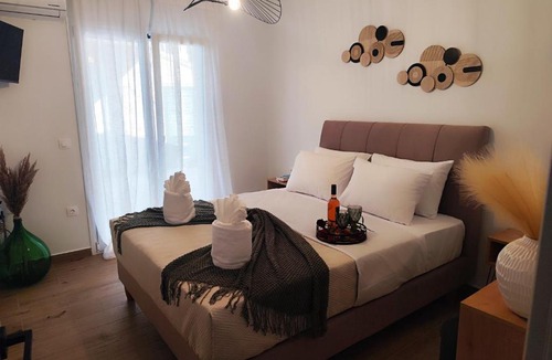 Tzavros Apartment | Venetis Family House