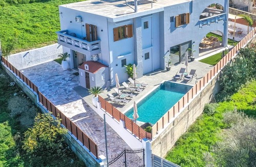 Aggeliana Villa | Vera Relaxo Villa, a Countryside Escape