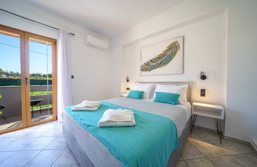 Aggeliana Villa | Vera Relaxo Villa, a Countryside Escape