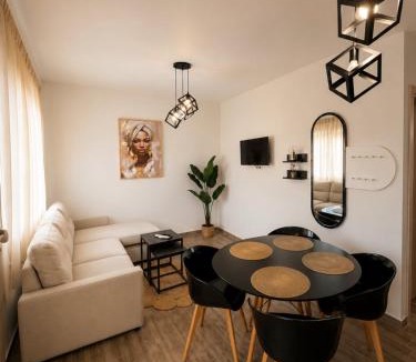 Sikia House | Vigla summer house!