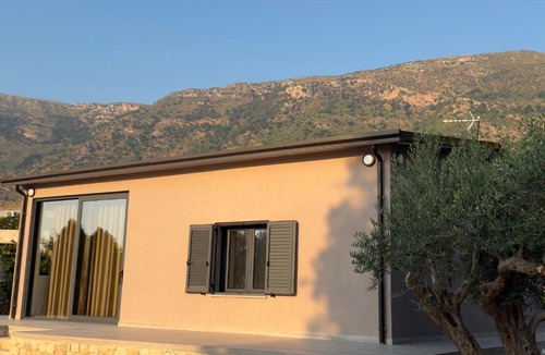Tragjas Villa | Vila Juli Tragjas