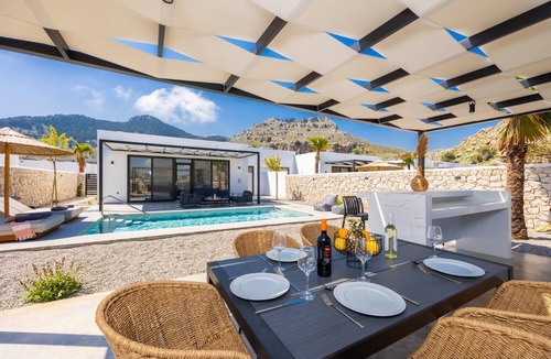 Kolymbia Villa | Villa 13 Zendo - Two Bedroom Villa, Sleeps 4