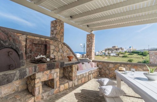 Akrotiri Villa | Villa ∙ 5 bedrooms ∙ 10 guests