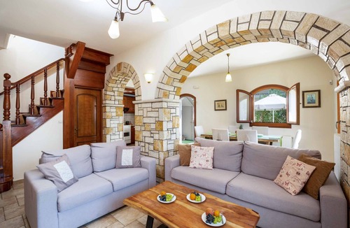 Pirgi Villa | Villa Adriana Sea View