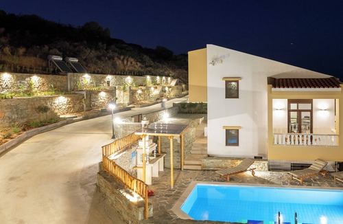 Agia Pelagia Villa | Villa Akalis in Agia Pelagia close to beaches up to 7-8 quests