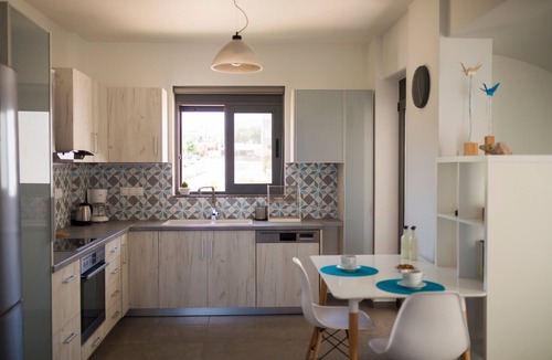 Adelianos Kampos House | Villa al Mare. Beachfront with private sunbeds and sunshades!