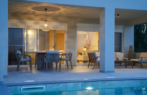 Tingaki Villa | Villa Alaya