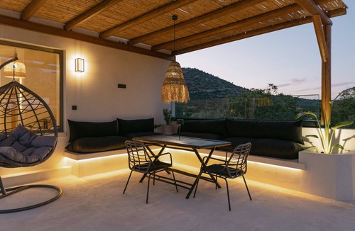 Melidoni Villa | Villa Aldea - Luxury Boho Style
