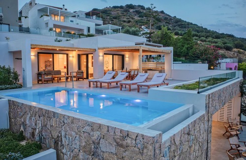 Plakias Villa | Villa Alina w/infinity pool and sea view,4-bedroom villa at Plakias