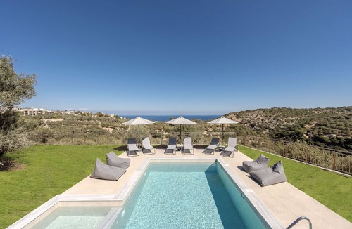 Gerani Villa | Villa Allargo - with Private Pool