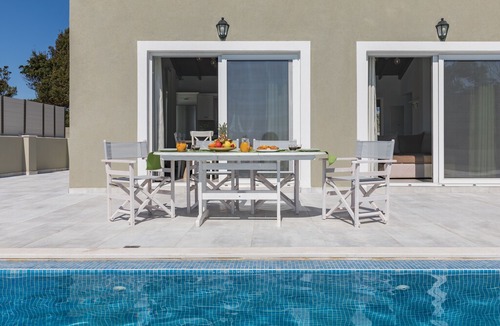 Chalikounas Villa | Villa Alonaki Bay