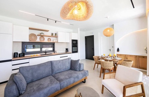 Lygia Villa | Villa Amoena by Villa Plus