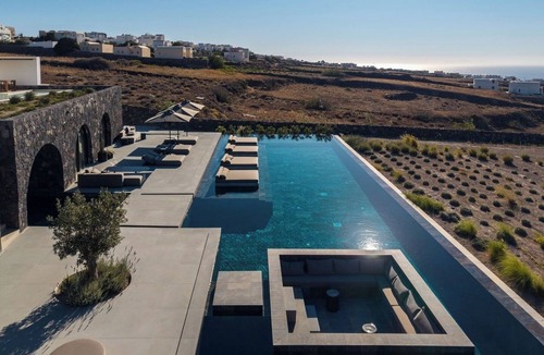 Oia Villa | Villa Anemos, Luxury Villa with Panoramic Views