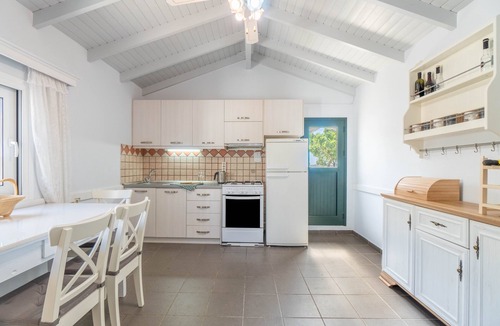 Antipaxos Villa | Villa 'Antipaxos Sunset House' with Sea View, Wi-Fi and Air Conditioning