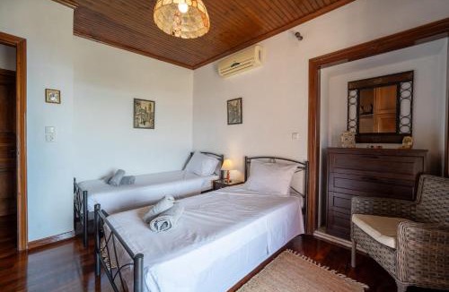 Pirgi Villa | Villa Apollo in Barbati by GuestCorfu