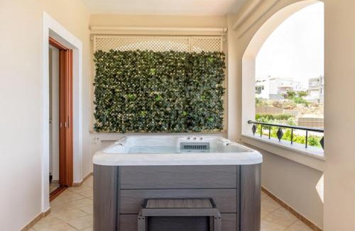 Violi Charaki Villa | Villa Araucaria private pool Jacuzzi Seaview