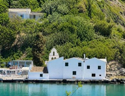 Perama Villa | Villa Armando Corfu Jacuzzi
