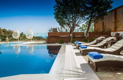 Marathos Villa | Villa Artemis by Fantasia Villas