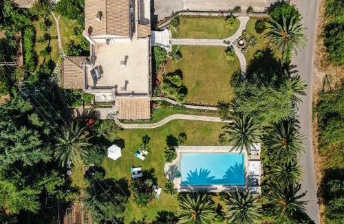 Gouvia House | Villa Atalanti