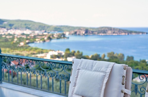 Melissopetra Villa | Villa Bamour|Villa-PrivatePool