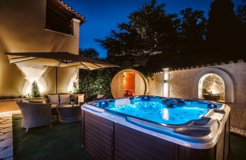 Corfu Town Villa | Villa Butterfly - Heated Pool, Jacuzzi, Sauna, Gym