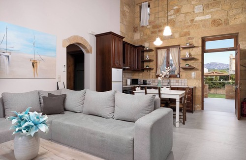 Nopigia House | Villa by the sea Votsalo,Beachfront ,10 metres from the sea