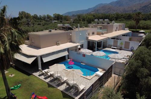 Georgioupolis House | Villa Campos- Less than 5-Min Walk to Kalivaki Beach