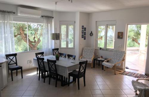 Pylos-Nestoras Apartment | Villa Carisma
