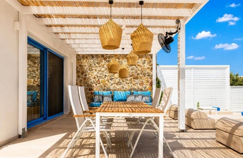 Gennadi Villa | Villa Castor - Two Bedroom Villa, Sleeps 4