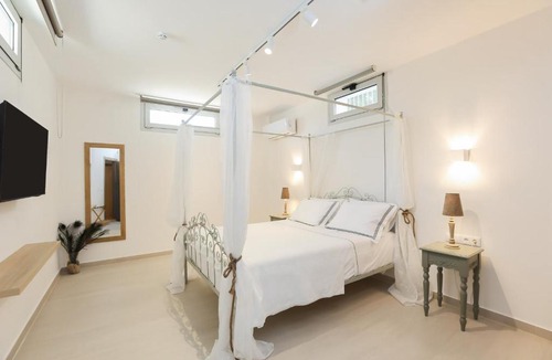 Termenades Villa | Villa Chriselle by Corfu Stay Solutions