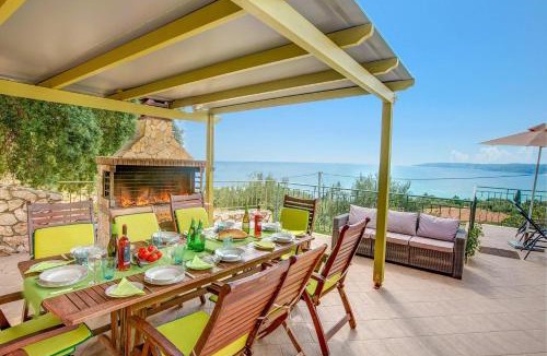 Mousata Villa | Villa Chrissos by Villa Plus