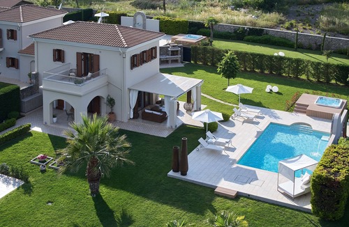 Dassia Villa | Villa Daphne with 2 bedrooms, private pool & outdoor jacuzzi.n