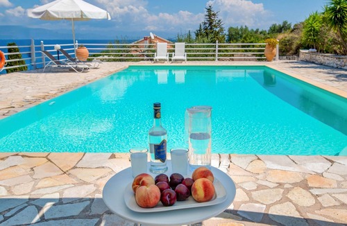 Katsimatika Villa | Villa Dionisis in Paxi