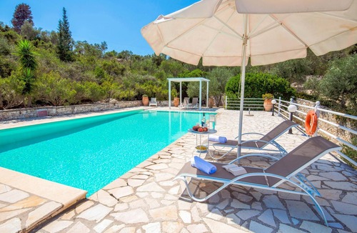 Katsimatika Villa | Villa Dionisis in Paxi