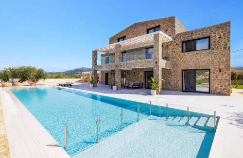 Roda Villa | Villa Elaiodendro by Villa Plus
