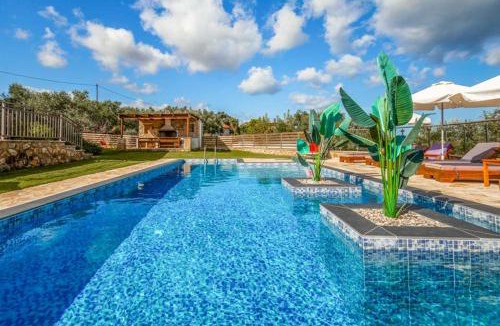 Neromilos Villa | Villa Elea with Private Pool