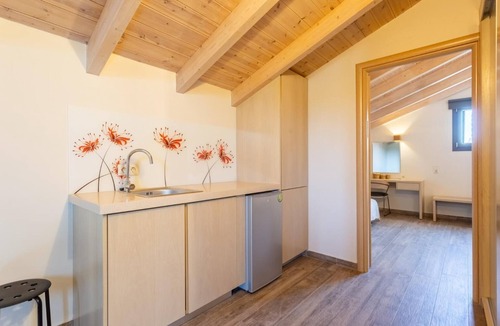 Petaleia Villa | Villa Eleanna - Six Bedroom Villa, Sleeps 14