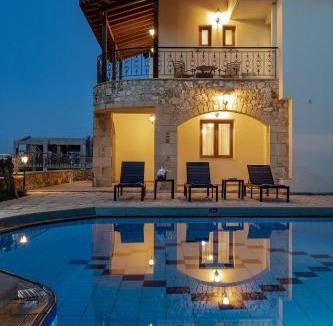 Agia Villa | Villa Eleftheria private pool/garden/view/3bdrms/3.5bthrms