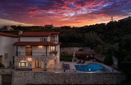 Agia Villa | Villa Eleftheria private pool/garden/view/3bdrms/3.5bthrms