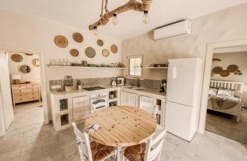 Peroulades Villa | Villa Elia
