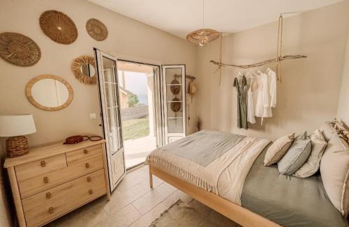 Peroulades Villa | Villa Elia