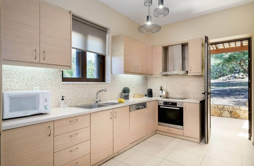Filaki Villa | Villa Elides, a Family Retreat with Pool & Enclosed Garden