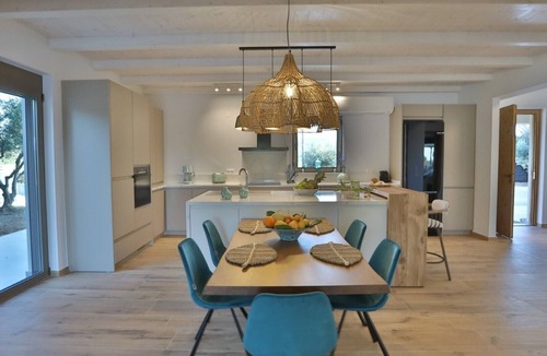 Asteri Villa | Villa Ephelia, relaxation in the olive grove, with sea view, Pool can be heated.