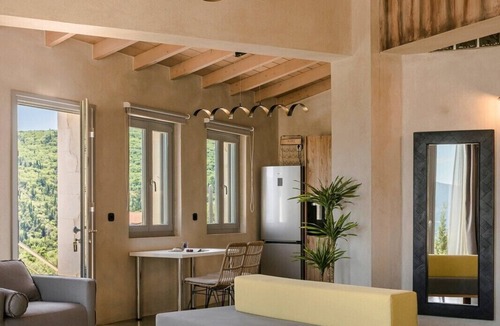 Chalikeri Villa | Villa Eugenia Sunrise
