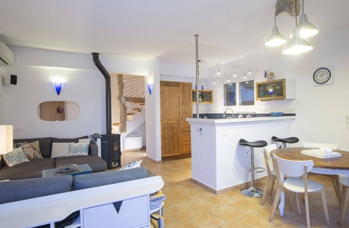 Sivota Villa | Villa Evalin - Pretty Villa ¨Like at Home¨ for Unforgettable Holidays