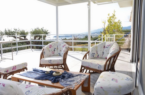 Pilalimata Villa | Villa Evdokia II Enjoy a relaxing family vacation in this house