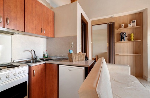 Marathias Villa | Villa 'Fedra' with Balcony and Air Conditioning